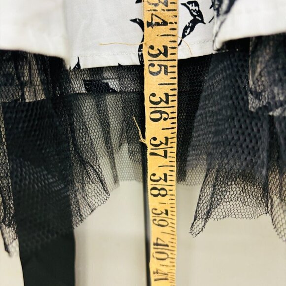 H&R London Graphite Flower Outline 50s Rockabilly Classic Punk Dress NWT Sz 6 - Picture 16 of 16